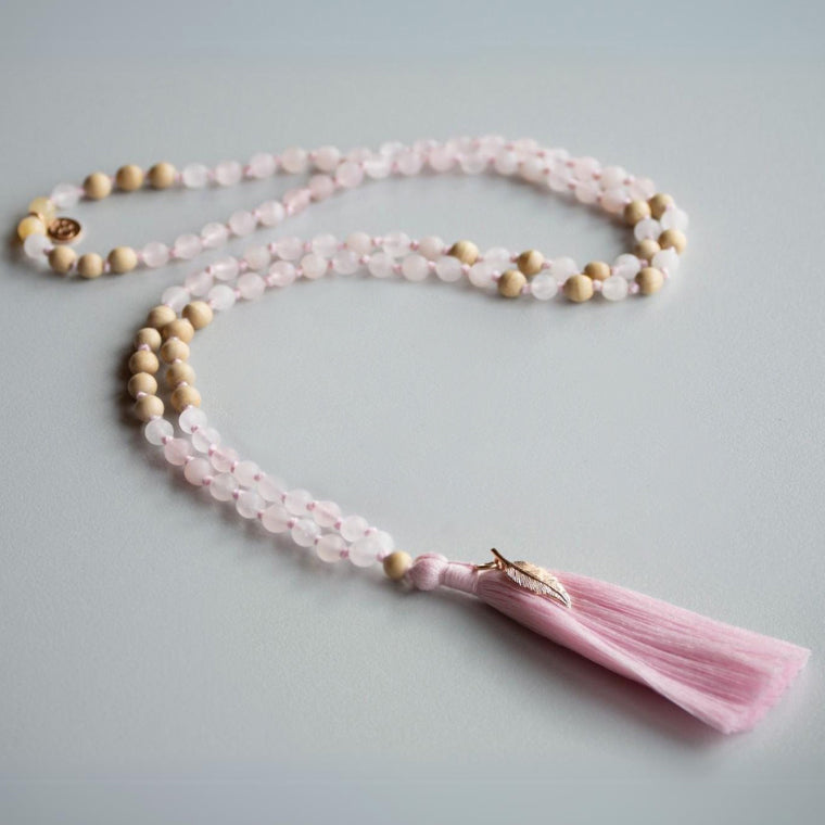 Collier Mala – quartz rose