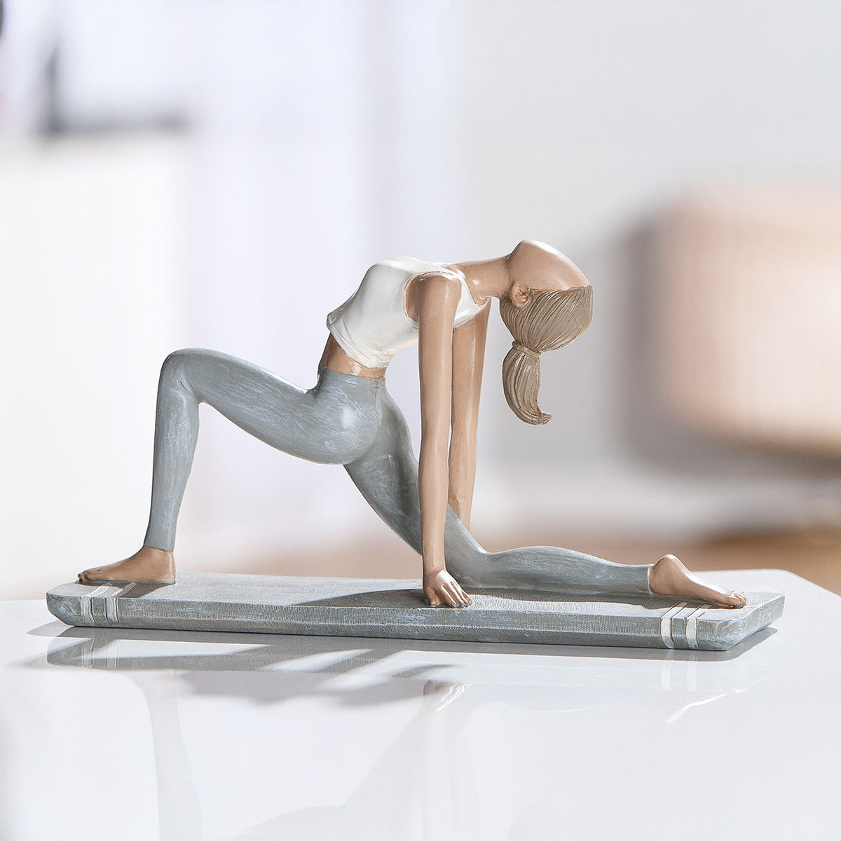 Pose de lézard en forme de yoga