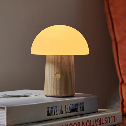 Alice Mushroom Lamp