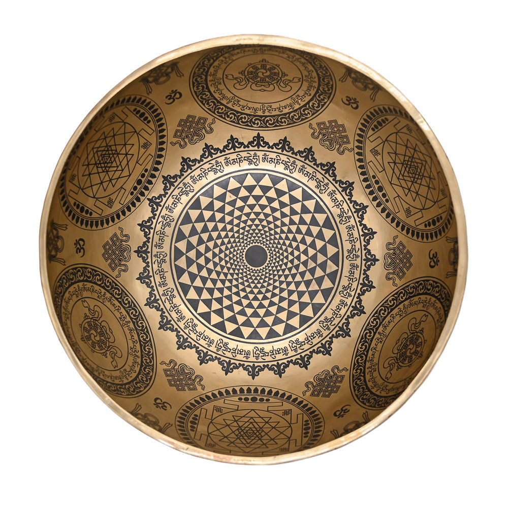 Klangschale Gold mit schwarzer Gravur, Ø 30 cm