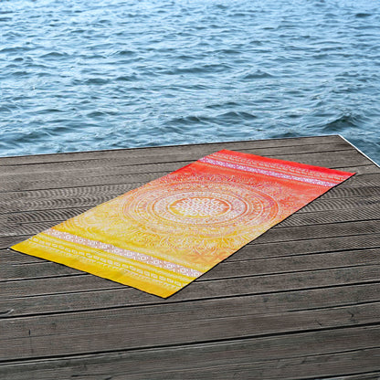 Strandtuch mit Mandala Design
