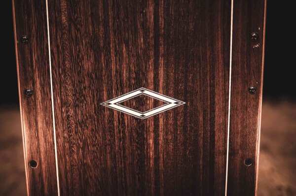 Tango Line of Artisan Cajon - Eucalyptus brun