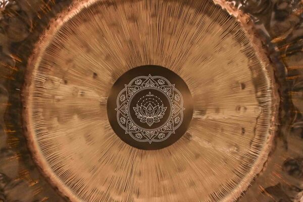 Symphonic Gong Mandala weiss, Gr. 32