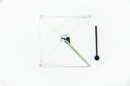 Kristall Pyramide Regenbogenfarben 22.5 cm