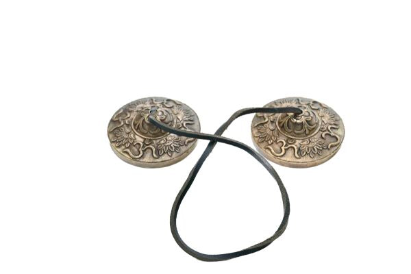 Cymbale grande avec symbole OM