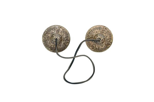 Cymbale grande avec symbole OM
